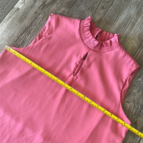 TAHARI BEAUTIFUL WOMEN BLOUSE, SMALL - Picture 9 of 13